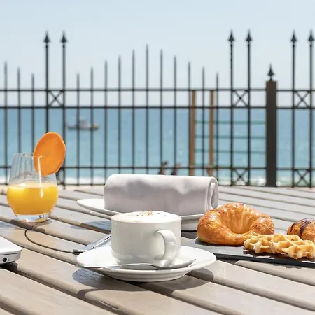 Ipv Palace & - Adults Recommended